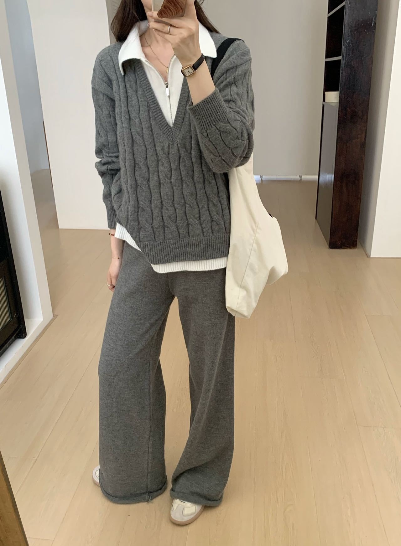 骨格ストレートレイヤードケーブニット＆パンツセットアップ