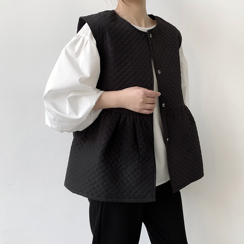 骨格ウェーブ中綿キルティングへプラムジレ