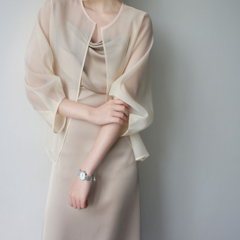 骨格ウェーブノーカラーシアージャケット