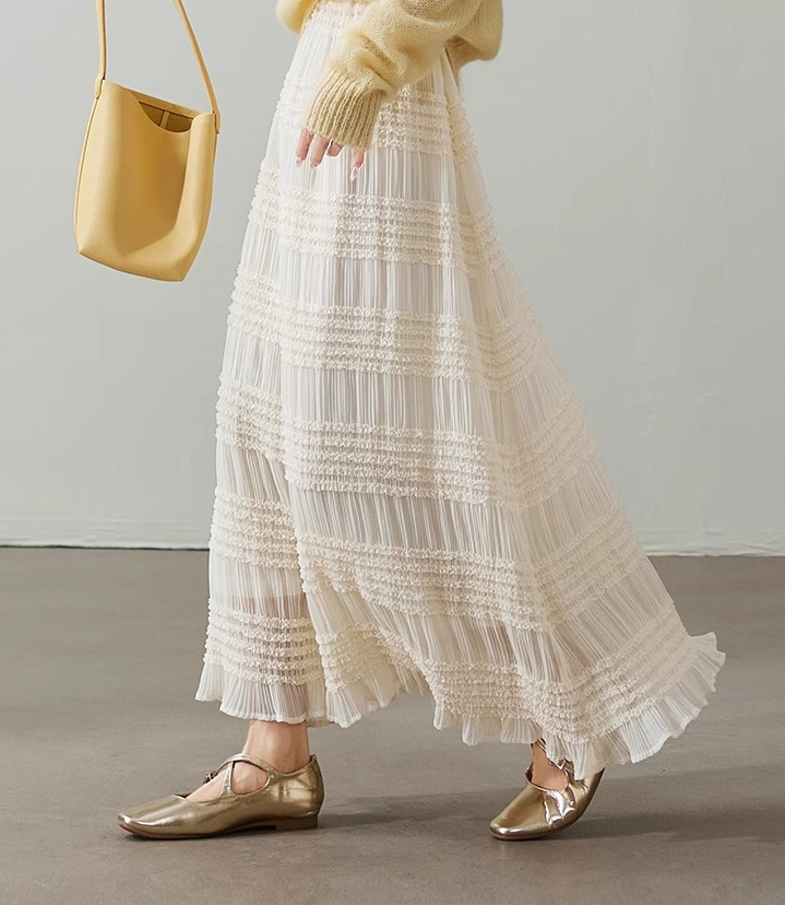 骨格ウェーブフリルナロースカート