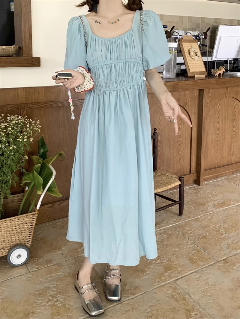 骨格ウェーブシャーリングパフスリーブワンピース