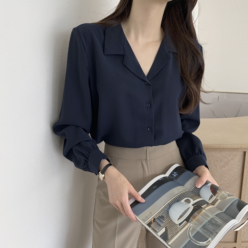 骨格ストレートとろみベーシックシャツ