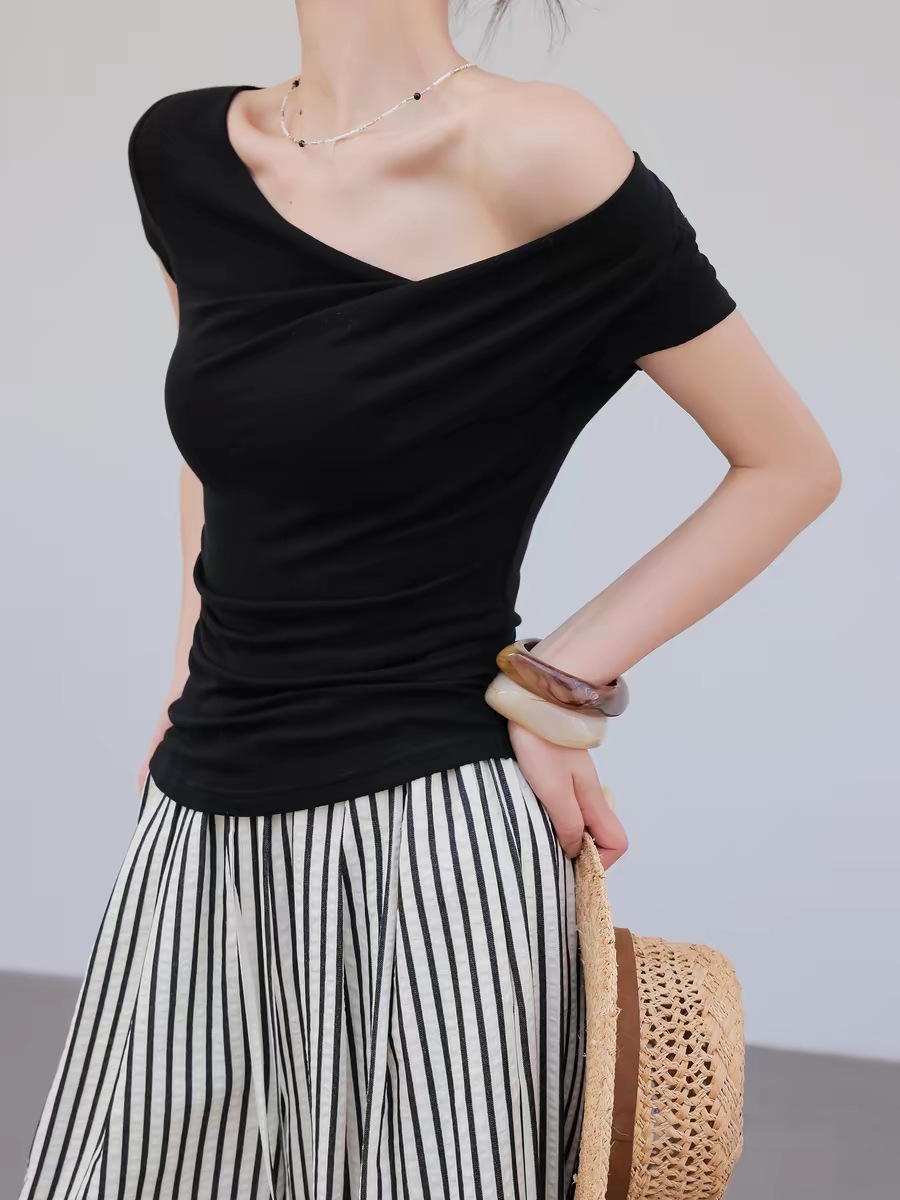 https://fulmo-img-server.com/stlady/1780474795088_7yuia19b_kelq74r4.jpeg