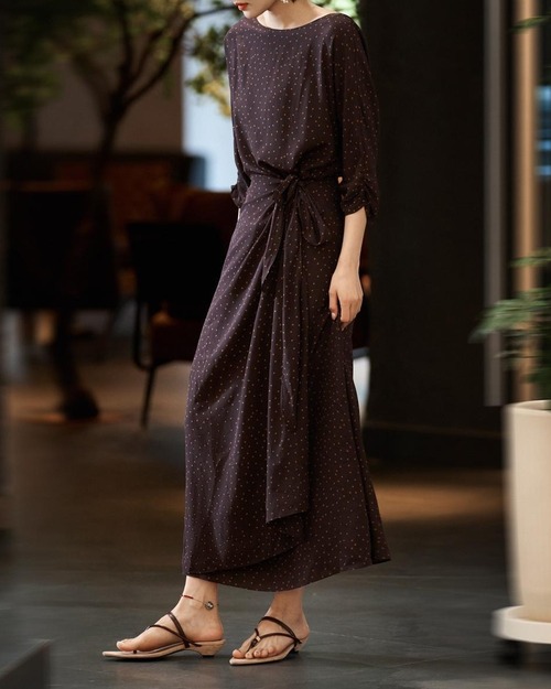 https://fulmo-img-server.com/stlady/494921975dec2a819579554fa0f03eb7.jpg