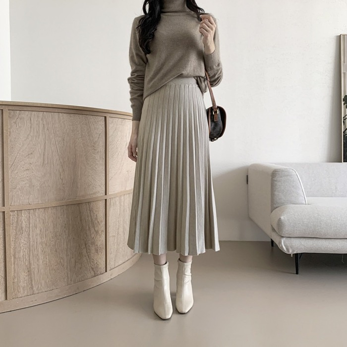 骨格ストレートプリーツニットスカート