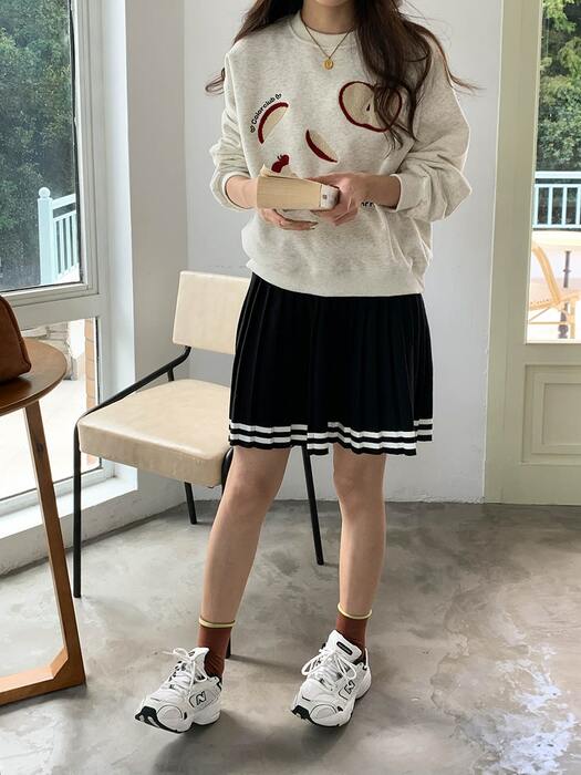 https://fulmo-img-server.com/stlady/76823c11c5404f164b297e764be775b5.jpg