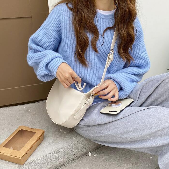 https://fulmo-img-server.com/stlady/7b1619864fe3a0a2b7cf7bf28f5a60e9.jpg