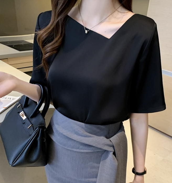 https://fulmo-img-server.com/stlady/aabf41054df9852d0a0bc647fb574260.png