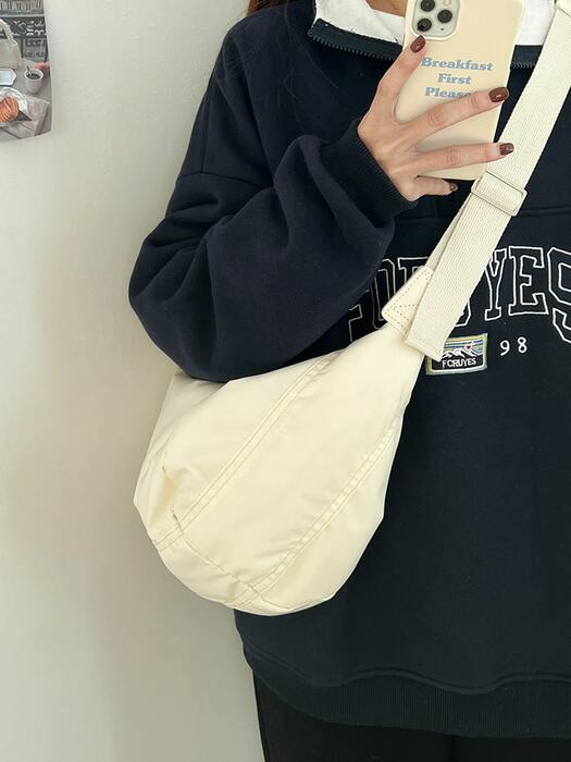 骨格ストレートナイロンバックルベルトバッグ