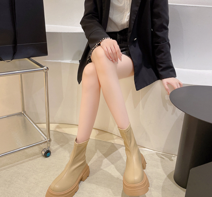 https://fulmo-img-server.com/stlady/e95c2cf176247e1b58f861e527998169.png