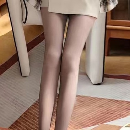 https://fulmo-img-server.com/stockin-mania/1737046325022_2xlrwyw4_uzi87o6c.jpeg