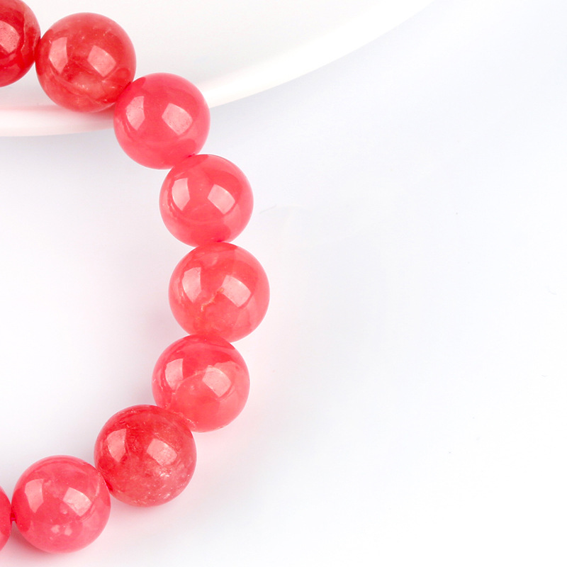 パワーストーンブレスレット 恋する乙女の情熱を呼び覚ます天然石の腕輪