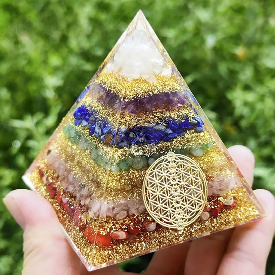 パワーストーン アクセサリー 数珠用オルゴナイト六層金色天然石チャクラピラミッド