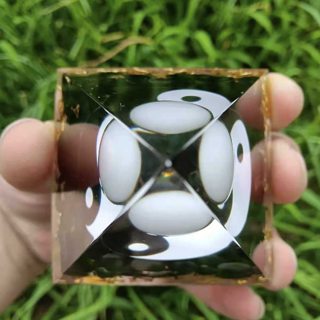 パワーストーン アクセサリー 陰陽ピラミッド型オルゴナイト 数珠 パワーストーン 幸運 浄化