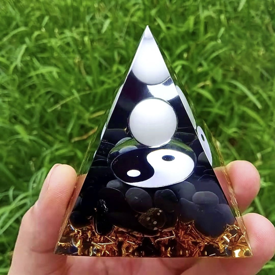 パワーストーン アクセサリー 陰陽ピラミッド型オルゴナイト 数珠 パワーストーン 幸運 浄化