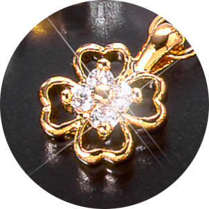 パワーストーン アクセサリー 幸運の四つ葉クローバー数珠ストラップ