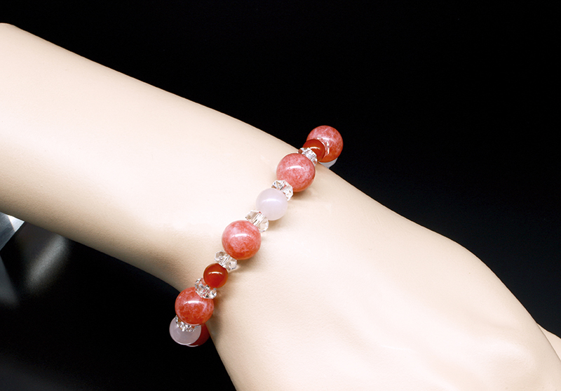 パワーストーン アクセサリー 桃色天然石ブレスレット 水晶と紅瑪瑙の開運