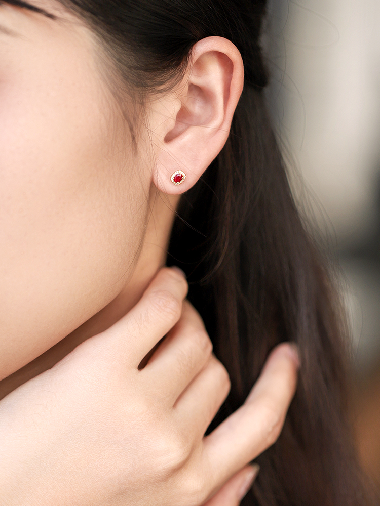 パワーストーン アクセサリー 華麗な輝き 宝石の雫 スタッドピアス