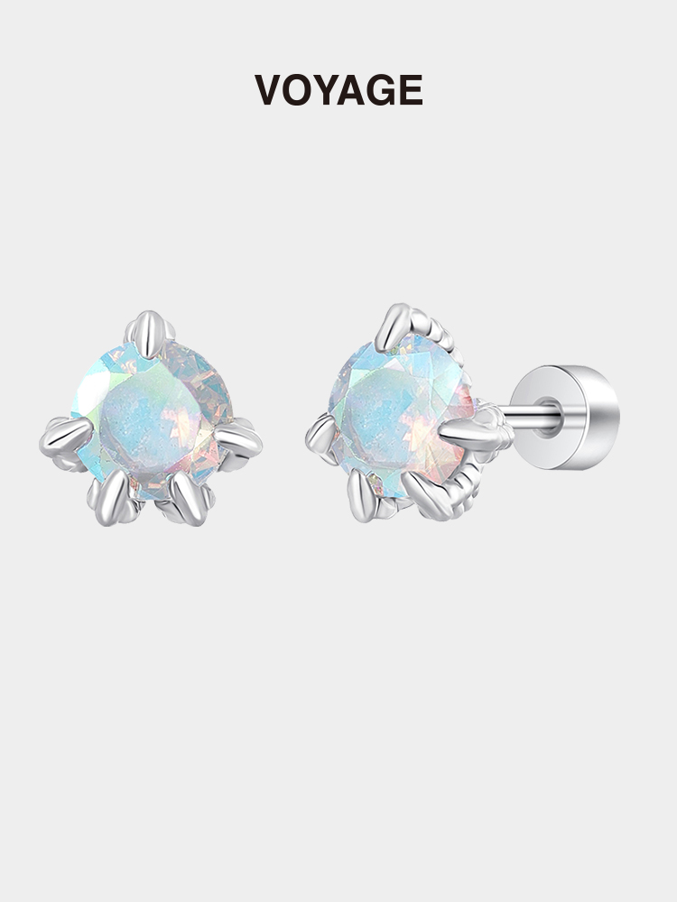 ピアス