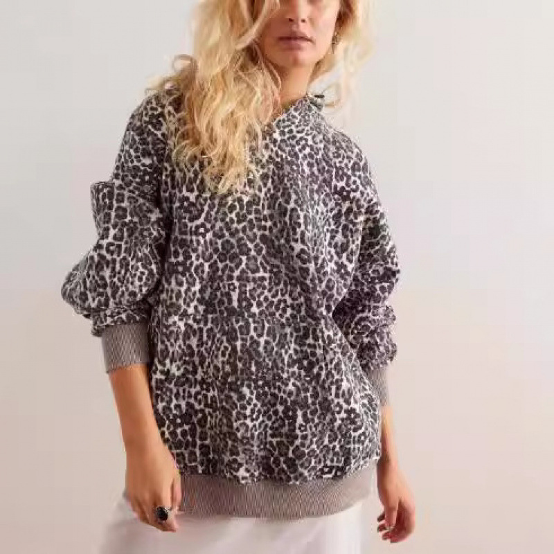 ストリートファッション エキゾチック花柄オーバーサイズ　パーカー