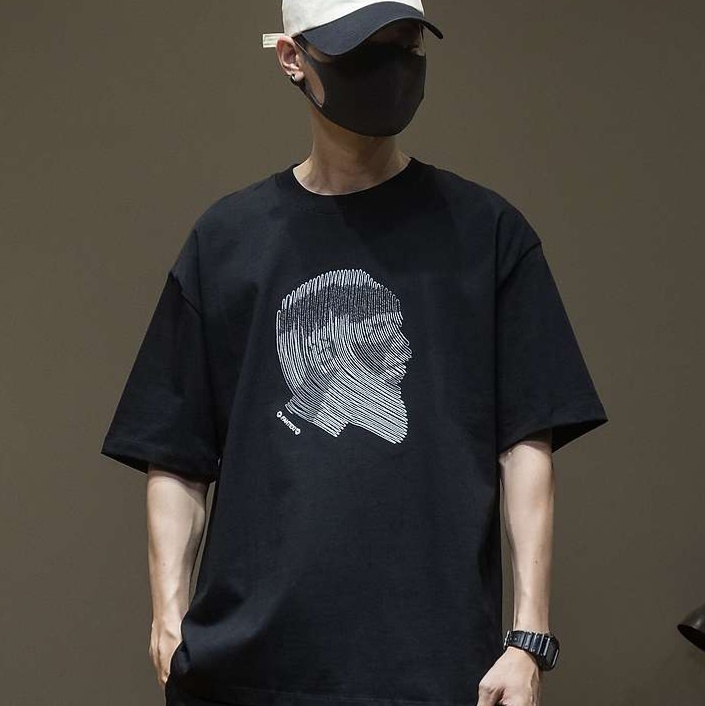 ストリートファッション  モダンアート風シルエットプリント半袖Tシャツ