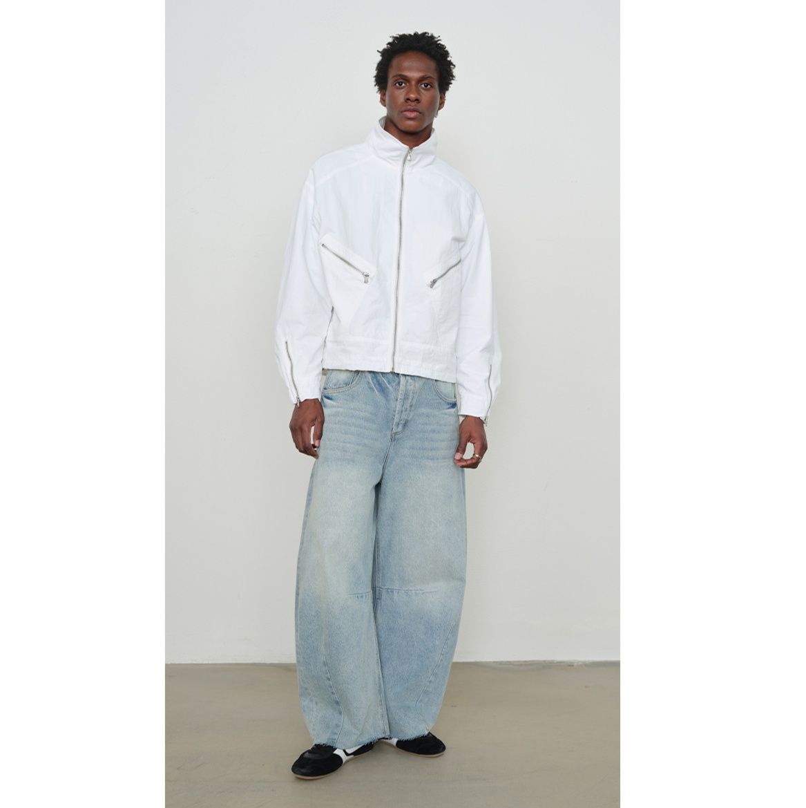 ストリートファッション ヴィンテージ風ワイドレッグゆったり履きデニムパンツ