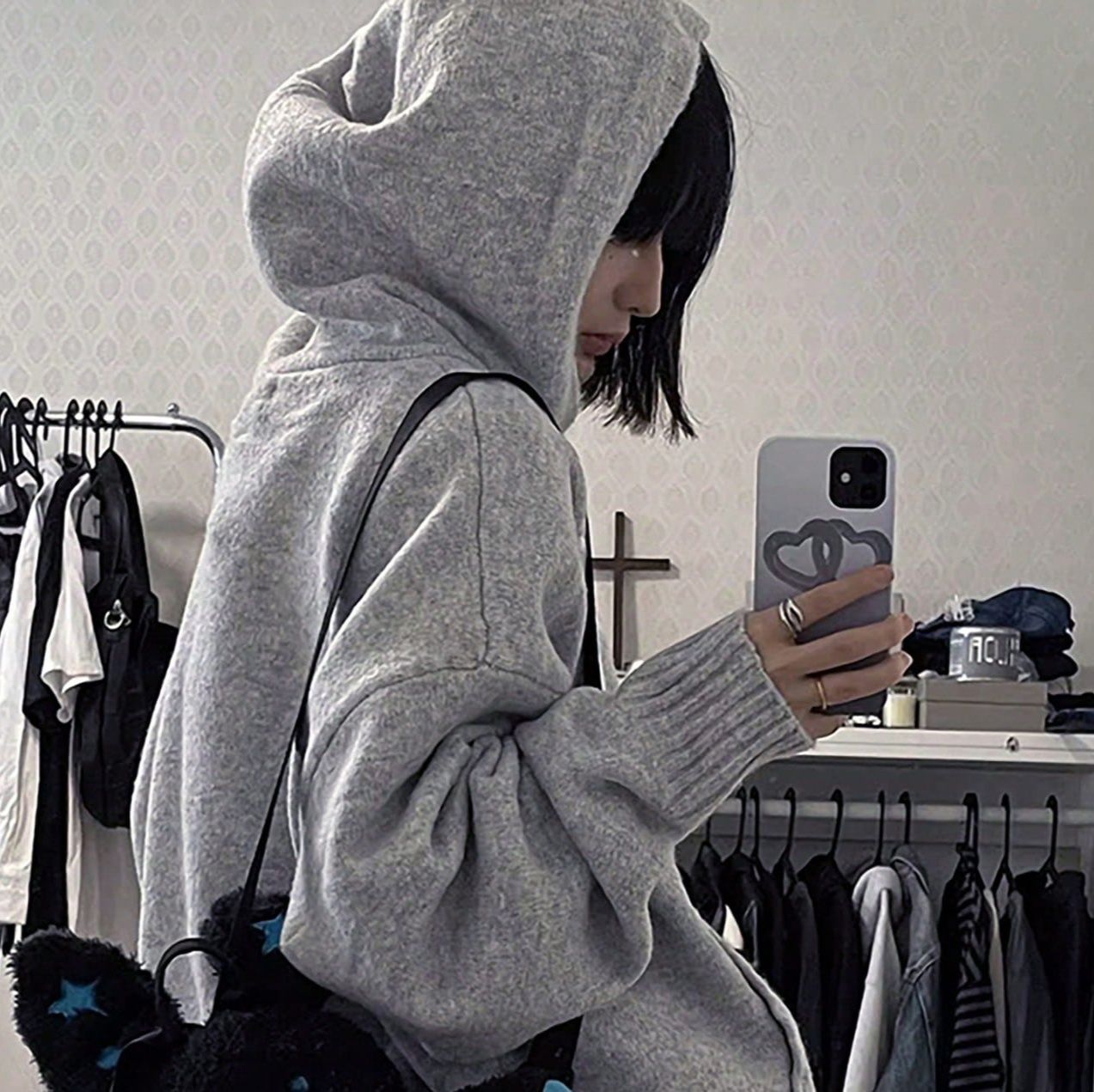 ストリートファッション フード付きゆったりシルエット装飾ニットパーカー