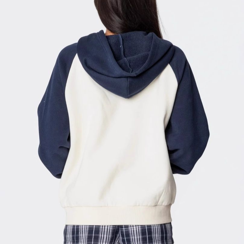 ストリートファッション 配色切替ラグランスリーブフーデッド パーカー