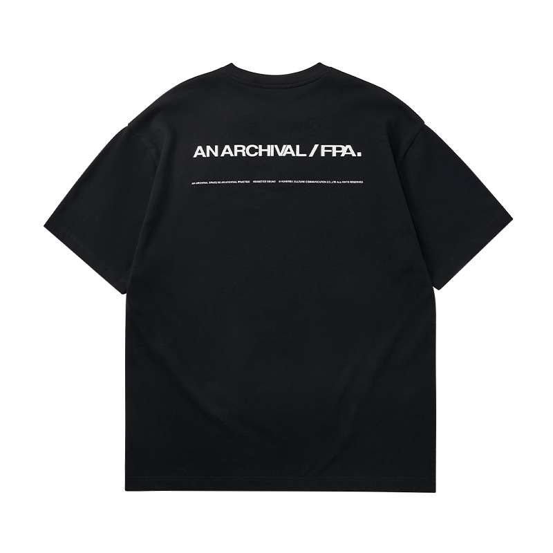 ストリートファッション  アナーキバル ロゴプリント オーバーサイズTシャツ