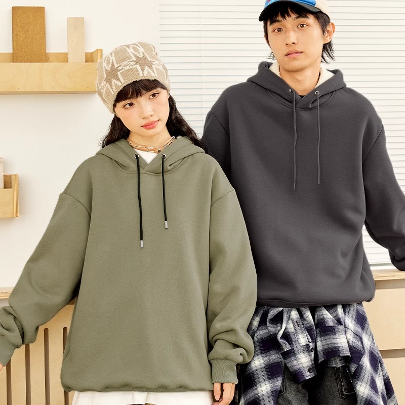 ストリートファッション ゆったりシルエット 定番パーカー