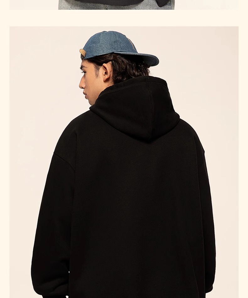 ストリートファッション ゆったりシルエット 定番パーカー