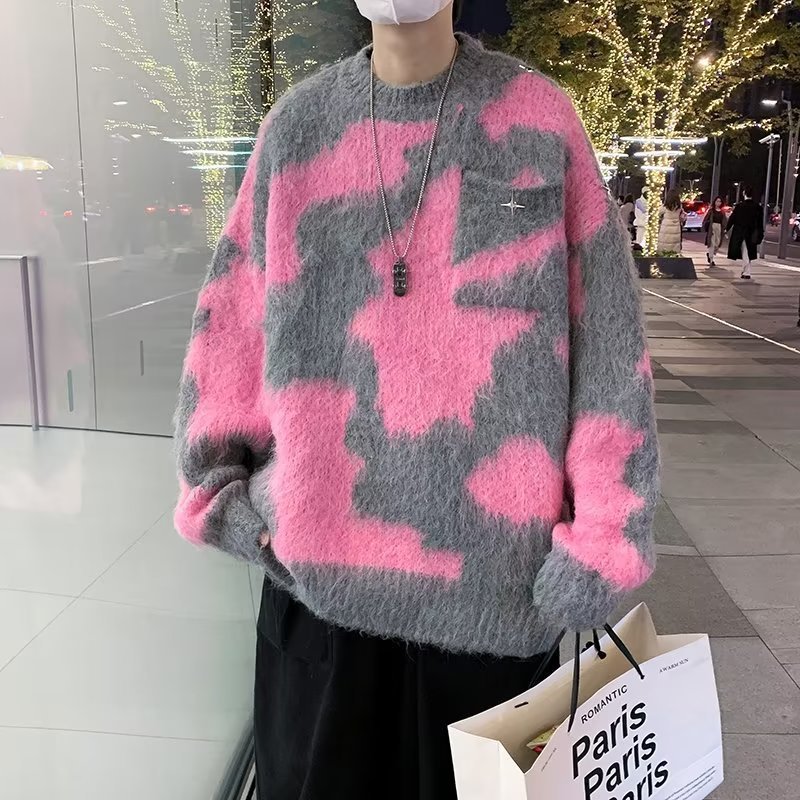 ストリートファッション モダンアート風ふわもこニット