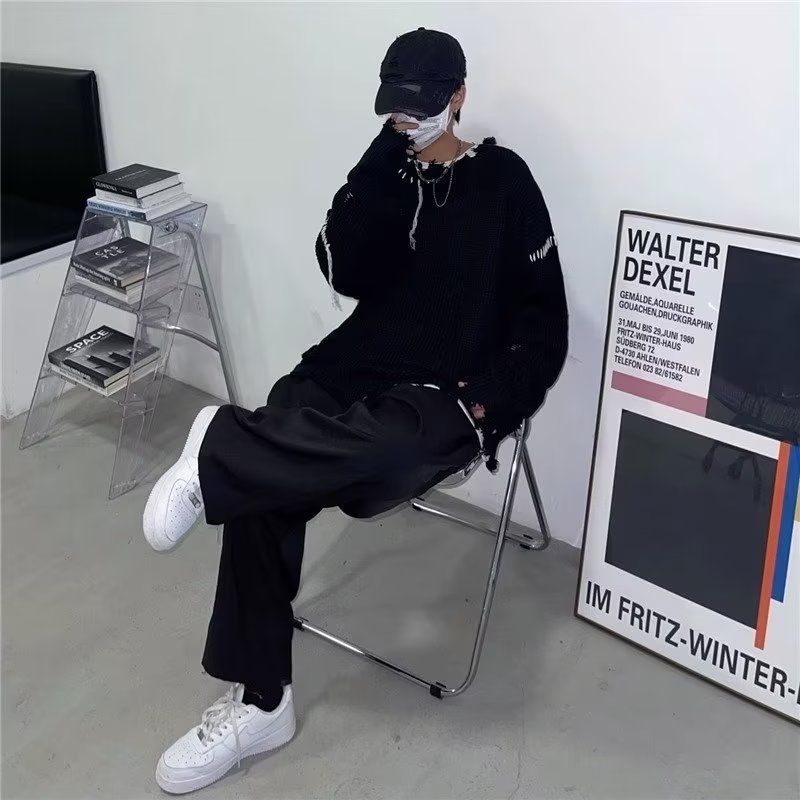 ストリートファッション ステッチデザイン裾ダメージニット