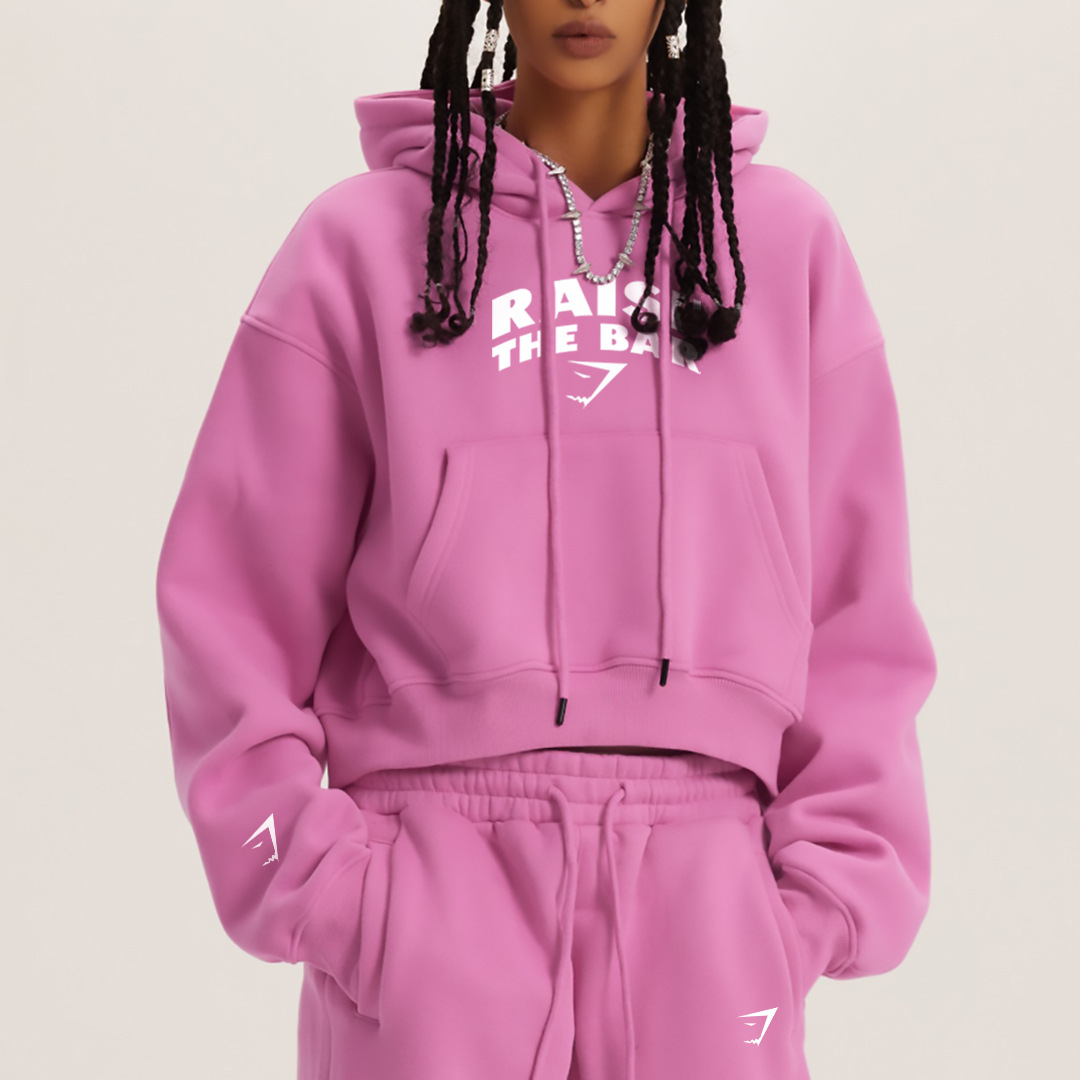 ストリートファッション ロゴ入りショート丈オーバーサイズ パーカー