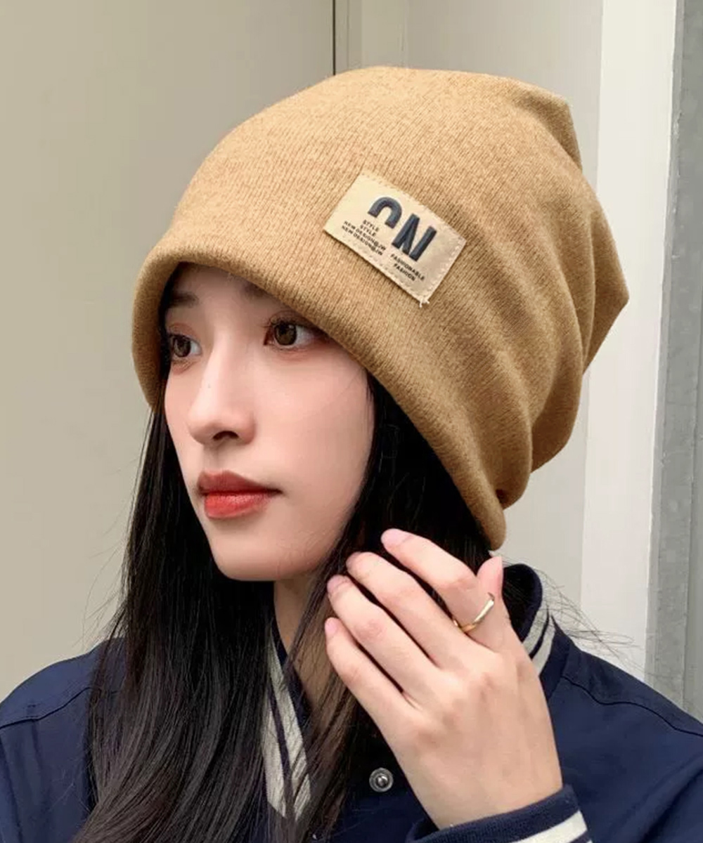 ストリートファッション ロゴワッペン付きリブニット帽 防寒ビーニー