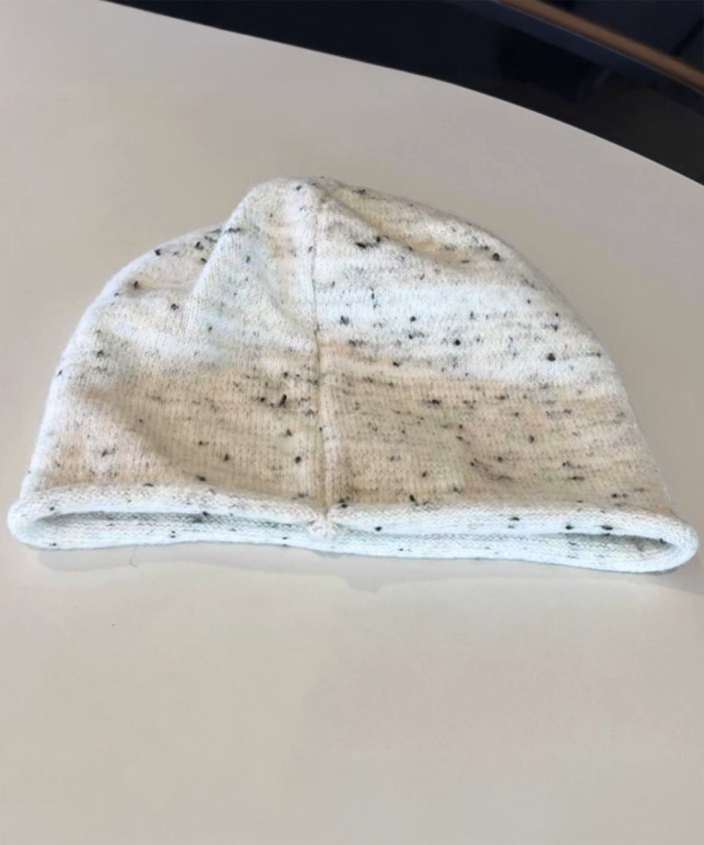 ストリートファッション 小顔効果ロゴニット帽子ビーニー折り返し