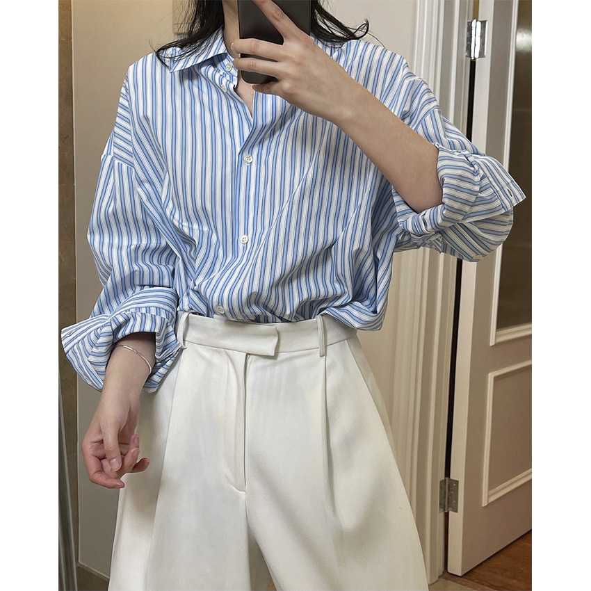 スタイルアップ効果◎！おすすめの縦ストライプシャツレディース5選