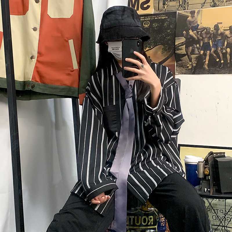 体型カバーも叶う!ストライプシャツ×チュニックで作る大人可愛いコーデおすすめアイテム5選