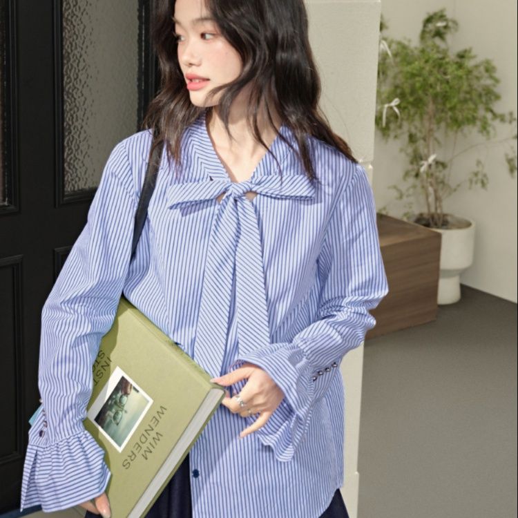 ストライプシャツ リボン付きフリル袖ストライプシャツ