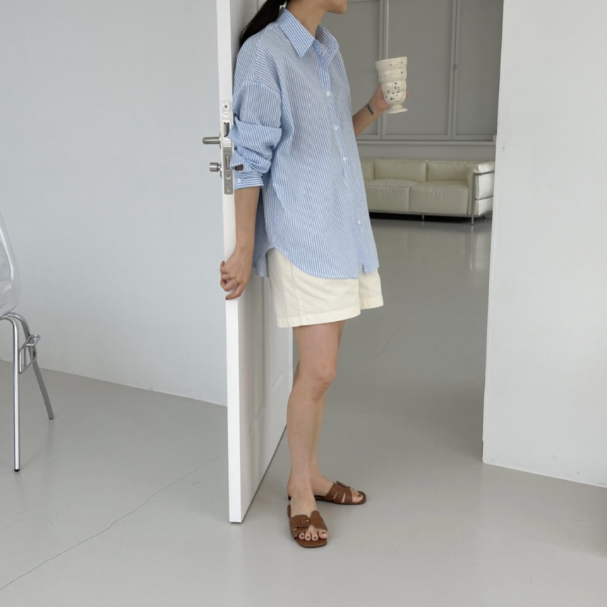 ストライプシャツ 縦縞ゆったりシャツ