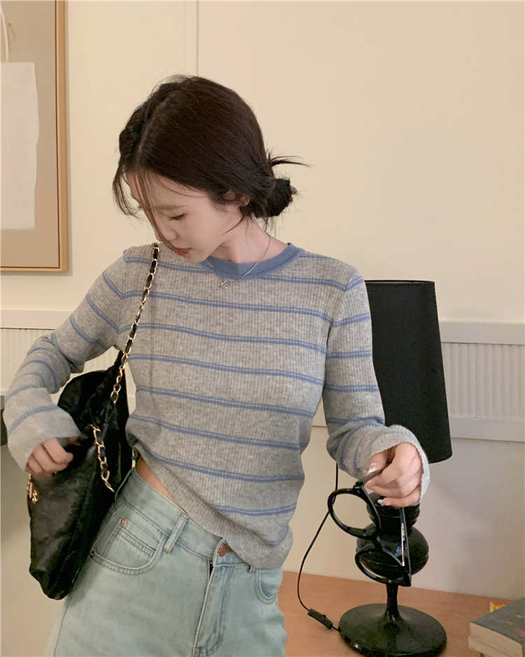 ストライプシャツ 韓国風ストライプ柄長袖ニット着心地抜群