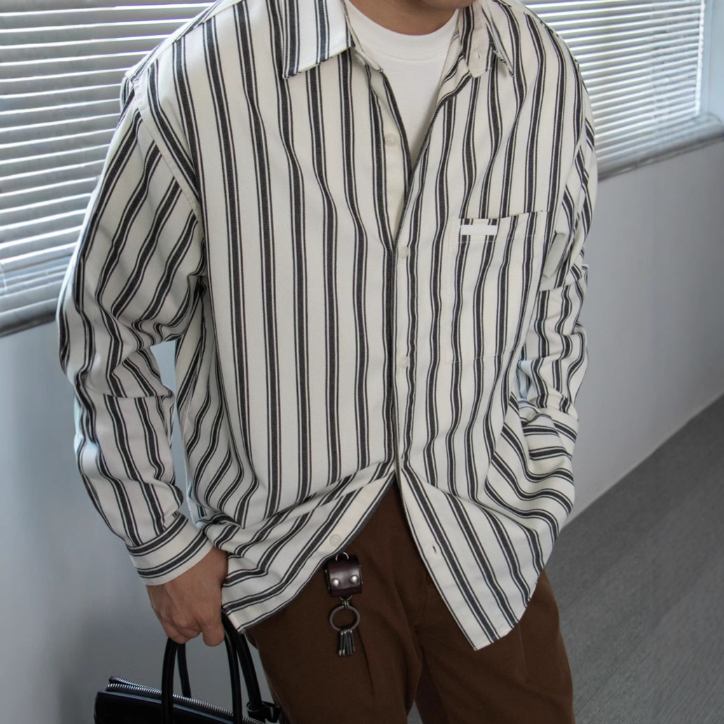 ストライプシャツ クラシック縦縞ゆったりシャツ