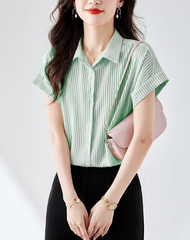 https://fulmo-img-server.com/stripel/82f8131f-b944-4546-abbb-2a9fe60b70f1.jpg