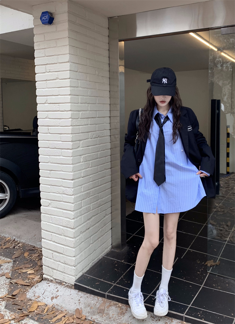 ストライプシャツ 秋新作韓国風ストライプ柄長袖シャツ