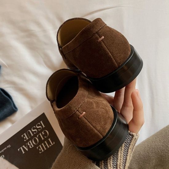 スエード靴 上品な本革仕上げローファー風スエード靴