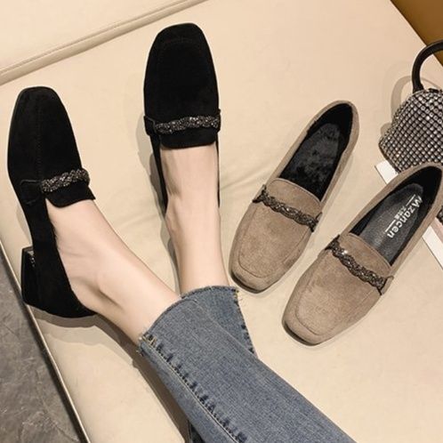 スエード靴 チェーンモチーフ装飾スエード靴ローファー