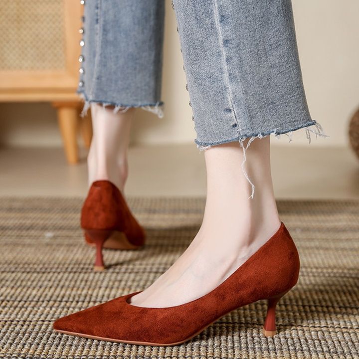 スエード靴 上品な尖頭スエード細身パンプス