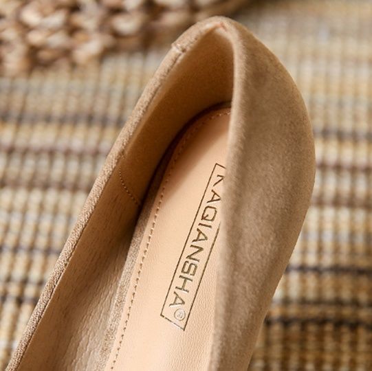 スエード靴 上品な尖頭スエード細身パンプス