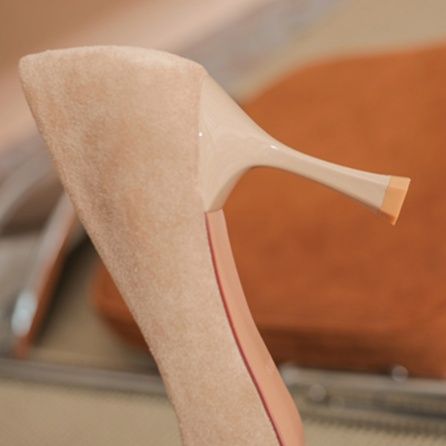 スエード靴 上品な尖りつま先高級起毛素材パンプス