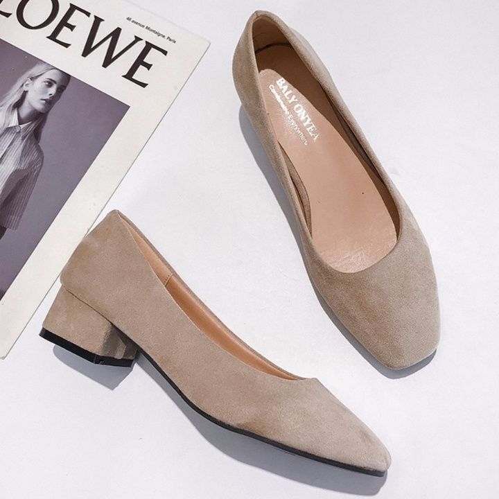 スエード靴 上品な低反発クッション付きスクエアトゥパンプス